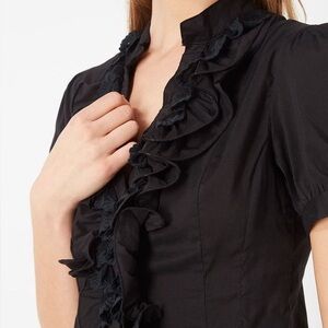 EUC WOMENS CHICOS SIZE 2 RUFFLE TOP BLAZER